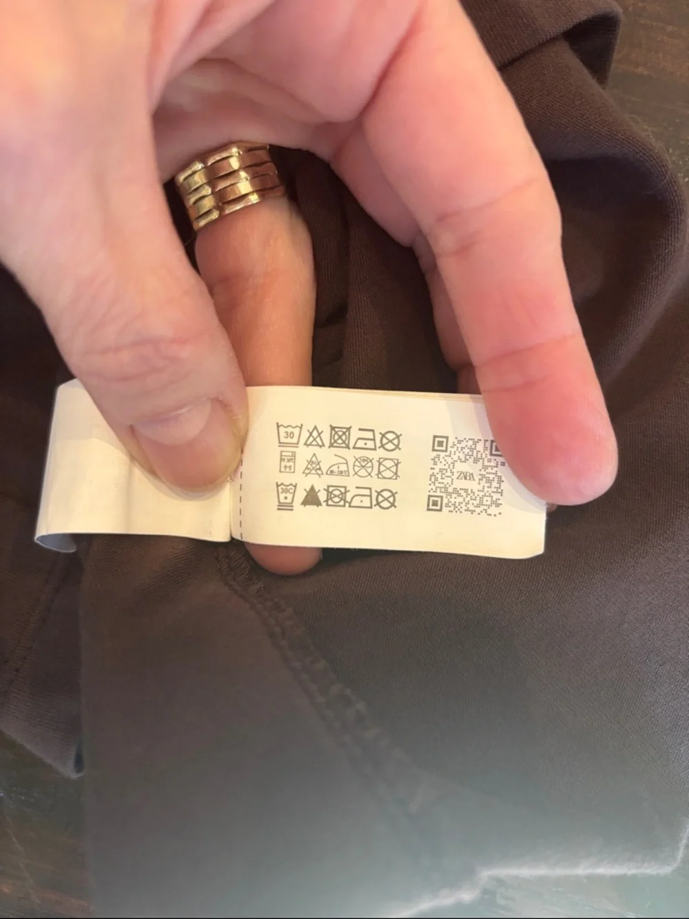 Zara Short Sleeve Tee in Chocolate Brown - Picture 7 of 7